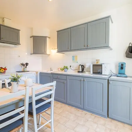 L'auguiere Ouest, Maisonnette Au Coeur Du Vignoble Proche De La Et Des Sentiers Cotiers Vakantiehuis *