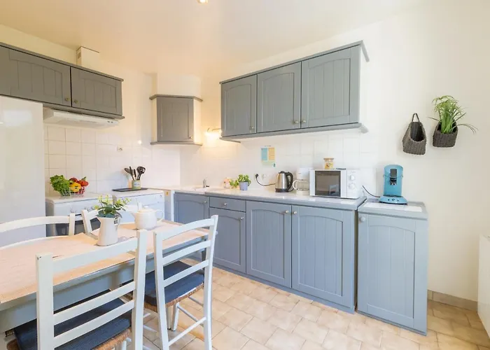 L'auguiere Ouest, Maisonnette Au Coeur Du Vignoble Proche De La Et Des Sentiers Cotiers Semesterbostad *