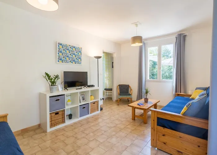 L'auguière Ouest, Maisonnette Au Cœur Du Vignoble Proche De La Et Des Sentiers Côtiers Casa vacanze Hyères